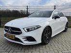 Mercedes-Benz A-klasse 180 AMG Line | Camera | Stoelverw. |, Auto's, 136 pk, Gebruikt, 4 cilinders, Alcantara