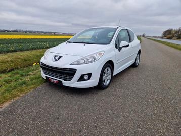 Peugeot 207 forever uitvoering, nieuwe apk, koppeling ect beschikbaar voor biedingen