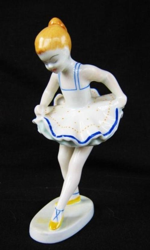 Hollohaza - Danseresje rokje met blauwe streep, Verzamelen, Beelden en Beeldjes, Zo goed als nieuw, Mens, Ophalen