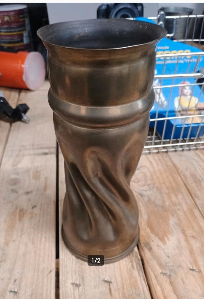 Unieke messing vaas van kogelhuls - 1942, Verzamelen, Militaria | Algemeen, Landmacht, Kunstobject, Nederland, Ophalen