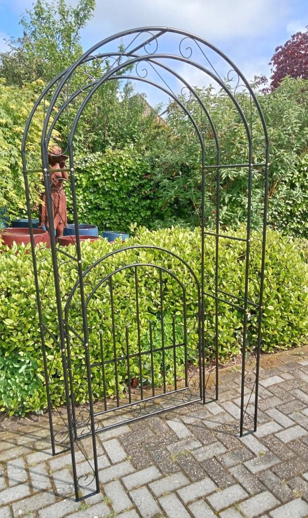 Degelijke nieuwe ijzeren rozenboog met poort nieuw., Tuin en Terras, Tuinwanddecoratie, Nieuw, Ophalen