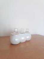 Parelmoer Vaasje met 3 openingen, Wit, Ophalen of Verzenden, Minder dan 50 cm, Glas