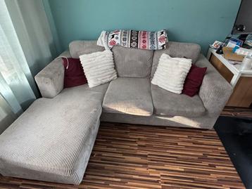 Leuke hoekbank met verstelbare hoek