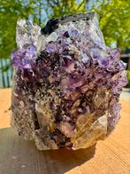 Amethist calciet Uruguay, Verzamelen, Mineralen en Fossielen, Ophalen of Verzenden, Mineraal