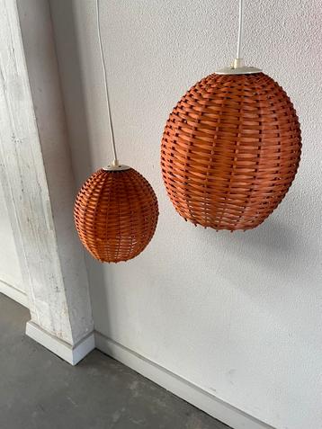 Oranje rieten lampen vintage jaren 70  beschikbaar voor biedingen