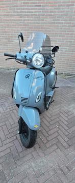 Motorscooter 125cc 2020, Fietsen en Brommers, Snorfietsen en Snorscooters, Ophalen, Zo goed als nieuw, Overige merken