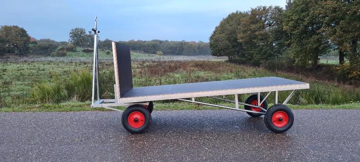 Strowagen, Strokar, Transportkar, Hooi, Strooi, Dieren en Toebehoren, Stalling en Weidegang, Opfok, Stalling, Weidegang, Toebehoren