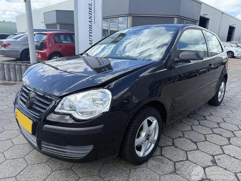 Volkswagen Polo 1.2 Easyline (bj 2008), Auto diversen, Schadeauto's, Handgeschakeld, Benzine, Hatchback, Zwart