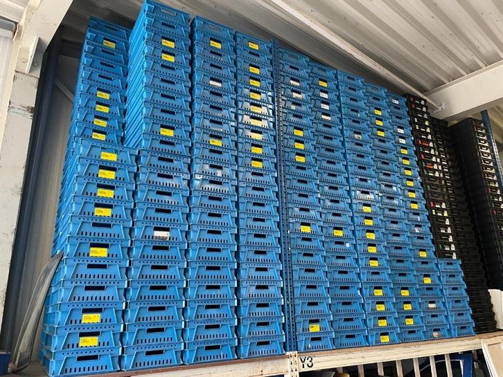 Grote Partij 500+ kunststof kratten krat stapelkrat bak, Doe-het-zelf en Verbouw, Kratten en Dozen, Zo goed als nieuw, Krat, Minder dan 35 cm