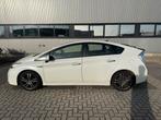 Toyota Prius 1.8 Plug-in Hybrid executive business edition, Wit, 75 €/maand, Grijs, Dealer onderhouden