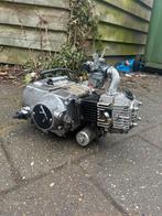 Skyteam blok 50 cc met startmotor, Fietsen en Brommers, Brommers | Honda, Ophalen of Verzenden, Zo goed als nieuw, Overige modellen