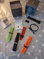 Te koop: Garmin Fenix 5X accesoires. Doosje, laadsnoer, etc., Ophalen of Verzenden, Zwart