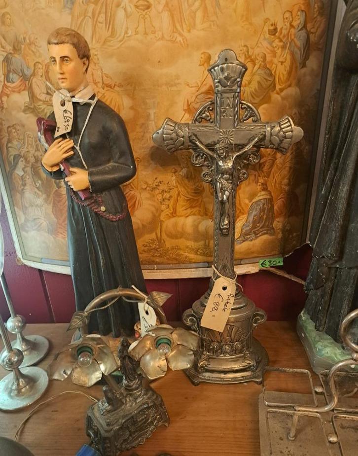 Antiek kerk kruis met corpus zilver kleur erg mooi echt oud, Antiek en Kunst, Antiek | Religie, Ophalen