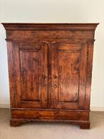 Houten forse kledingkast 50 euro, Huis en Inrichting, Ophalen, Met deur(en), Gebruikt, 100 tot 150 cm