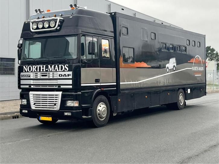 Vrachtwagen camper 4-6 personen daf xf95, Caravans en Kamperen, Campers, Particulier, Buscamper of Camperbus, Overige merken, Overige merken
