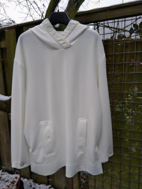 pak Marccain N4, Kleding | Dames, Jasjes, Kostuums en Pakken, Zo goed als nieuw, Kostuum of Pak, Maat 38/40 (M), Wit, Verzenden
