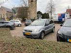 Ford Fusion 1.4 16V 2004 Grijs, Auto's, Voorwielaandrijving, 15 km/l, Origineel Nederlands, Handgeschakeld