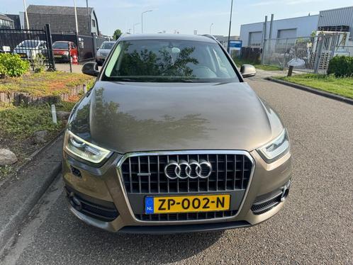 Audi Q3 2.0 TFSI quattro Pro Line S Navi,Trekhaak, LED, Auto's, Audi, Bedrijf, Te koop, Q3, 4x4, ABS, Airbags, Airconditioning