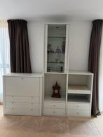 Witte vitrinekast / wandmeubel, Huis en Inrichting, Kasten | Vitrinekasten, Ophalen, Met deur(en), Zo goed als nieuw, Minder dan 100 cm