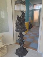 MOOIE BEELD MET VERLICHTING., Verzenden