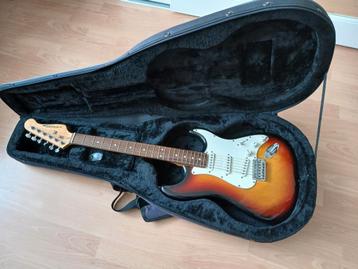 Mooie Warriors elektrische gitaar met koffer/foedraal  beschikbaar voor biedingen