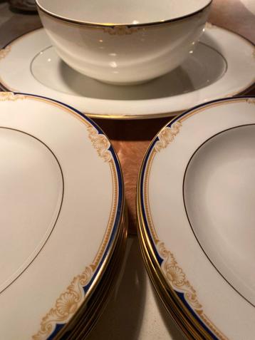 Prachtig Wedgwood Cavendish Servies - Borden, Kom, Schaal beschikbaar voor biedingen