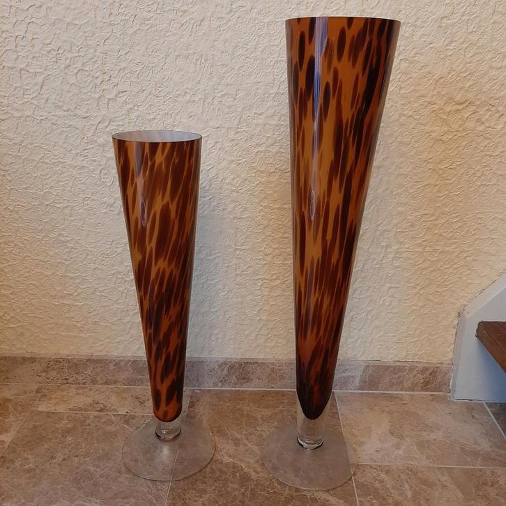 Set van 2 decoratieve vazen, Huis en Inrichting, Woonaccessoires | Vazen, Zo goed als nieuw, Overige kleuren, 75 cm of meer, Glas