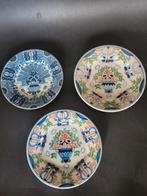 3 Makkum Aardewerk Bordjes, Antiek en Kunst, Antiek | Wandborden en Tegels, Ophalen of Verzenden