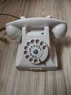 Antieke telefoon uit 1965, Telecommunicatie, Vaste telefoons | Niet Draadloos, Ophalen of Verzenden, Zo goed als nieuw