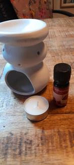 Aromabrander met geurolie en kaars, Overige materialen, Wit, Ophalen of Verzenden, Zo goed als nieuw