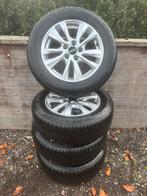 Winterbanden Mazda CX-3 16 inch Nexen, Ophalen, 215 mm, 16 inch, Banden en Velgen