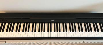 Yamaha P-45 Digital Piano beschikbaar voor biedingen