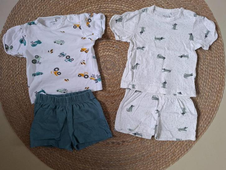 Pyjama's met korte mouw - mt 74, Kinderen en Baby's, Babykleding | Maat 74, Zo goed als nieuw, Jongetje of Meisje, Nacht- of Onderkleding