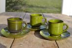Vintage aardewerk groen keramiek espressokopjes pottenbakker, Huis en Inrichting, Keuken | Servies, Ophalen of Verzenden, Aardewerk