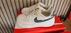 Nieuwe nike schoenen maat 28,5, Kinderen en Baby's, Kinderkleding | Schoenen en Sokken, Jongen of Meisje, Schoenen, Nieuw, Ophalen of Verzenden