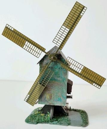 WINDMOLEN voor bij de modelspoorbaan, schaal H0 beschikbaar voor biedingen