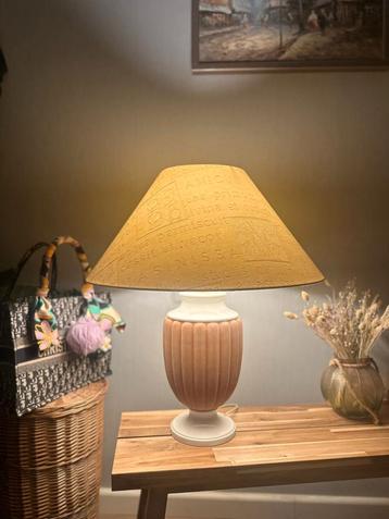 Beautiful retro lamp early 90s beschikbaar voor biedingen