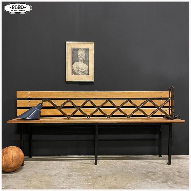 Karakteristieke, grote schaarlamp - lengte 2 meter - nieuw, Huis en Inrichting, Lampen | Wandlampen, Nieuw, Metaal, Ophalen of Verzenden