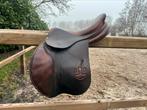 Bruno Delgrange 17 inch, Dieren en Toebehoren, Paarden en Pony's | Zadels, Verzenden, Zo goed als nieuw
