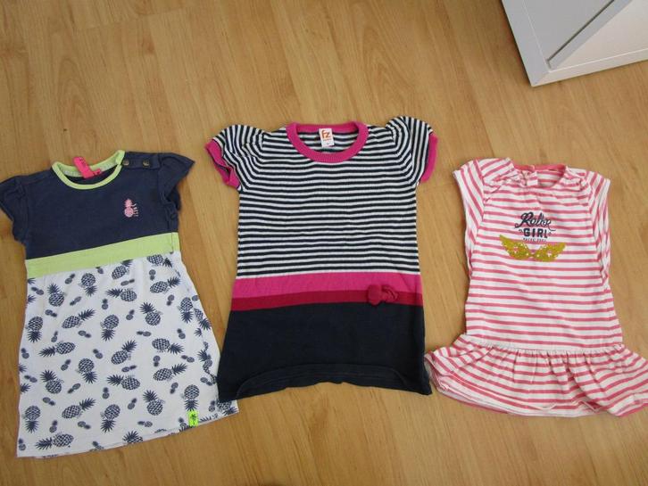 Drie jurkjes maat 80, Kinderen en Baby's, Babykleding | Maat 80, Zo goed als nieuw, Meisje, Jurkje of Rokje, Ophalen of Verzenden