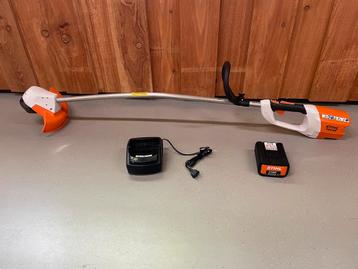 Stihl FSA 65 Trimmer met accu & lader beschikbaar voor biedingen