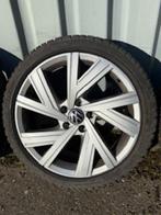 Originele Volkswagen Golf 8 GTI winterwielen 18 inch, Auto-onderdelen, Banden en Velgen, Ophalen, 18 inch, Banden en Velgen, Winterbanden