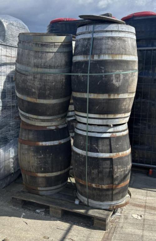 10 eikenhouten regentonnen – 225 liter, Tuin en Terras, Regentonnen, Gebruikt, Hout, 150 liter of meer, Ophalen