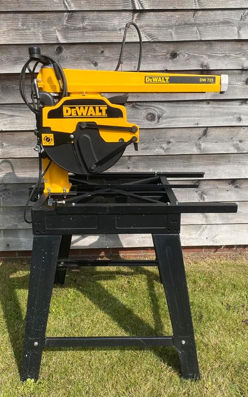 DeWalt radiaal/afkortzaag DW725 230v, Doe-het-zelf en Verbouw, Gereedschap | Zaagmachines, Zo goed als nieuw, Afkortzaag, 1200 watt of meer
