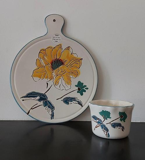 Keramiek serveerplankje + kommetje Absolument Maison bloem, Huis en Inrichting, Keuken | Servies, Zo goed als nieuw, Overige typen