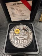 5 troy ounce zilveren 200 euro munt met 2 gram goud, Ophalen of Verzenden, Zilver