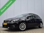 PEUGEOT 308 1.2 PURETECH PREMIUM AUTOMAAT/PANO/CAMERA/HALF L, Gebruikt, Euro 6, 1199 cc, Zwart