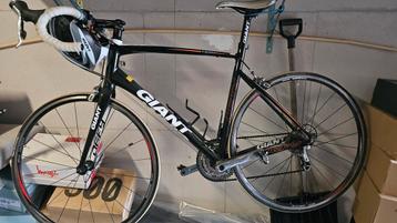 Giant Defy2 beschikbaar voor biedingen