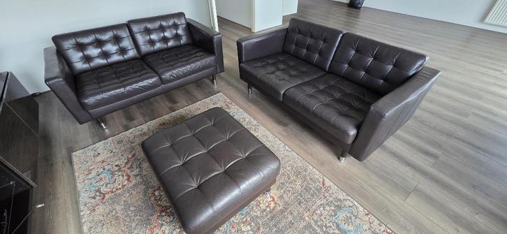 bankstel Ikea Landskrona leren bank bruin 2x2 +Voetenbank, Huis en Inrichting, Banken | Bankstellen, Gebruikt, Rechte bank, Tweepersoons