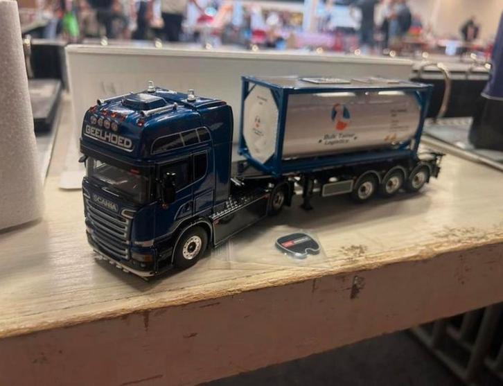 Geelhoed scania, Hobby en Vrije tijd, Modelauto's | 1:50, Zo goed als nieuw, Bus of Vrachtwagen, Wsi, Ophalen of Verzenden